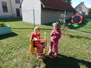 Hrajeme si na zahrádce